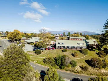 Hawea Hotel