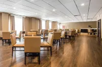 弗納爾-國家公園區舒適套房飯店