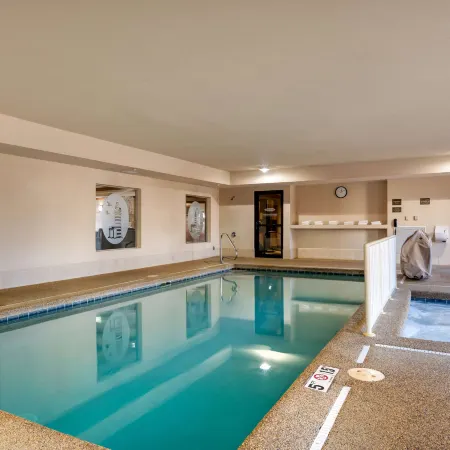 Comfort Suites Stevensville - St Joseph