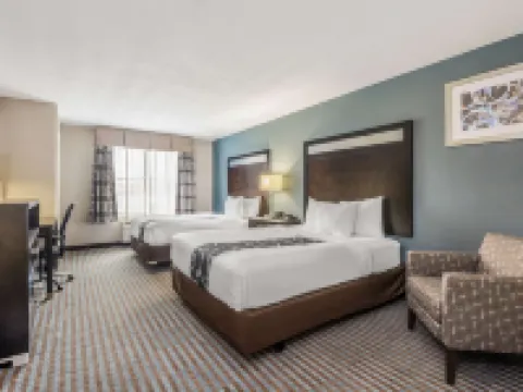 La Quinta Inn & Suites by Wyndham Glendive Hotels in Glendive