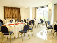 Neper Hotel - breakfast