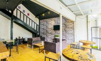 J Residence Guest House Ciumbuleuit