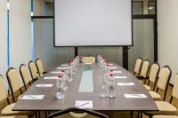 Wyndham Quito Airport - Business