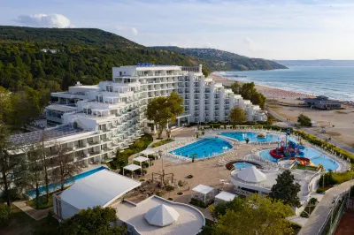 Maritim Hotel Paradise Blue Hotels in 