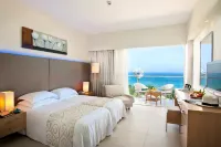 Pernera Beach Hotel
