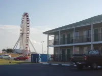 Oak Grove Inn Hotel di Branson