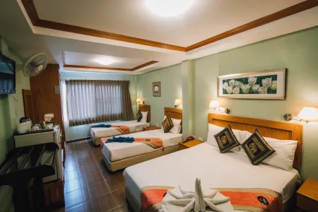 Chilli Hotel&Restaurant