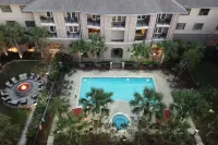 Courtyard Charleston Mt. Pleasant - Pools