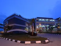 Sutanraja Hotel & Convention Centre Các khách sạn ở Cimaung