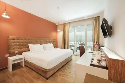 The Rivavi Legian Hotel