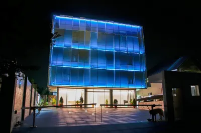 SV Chrome Hotel