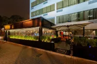 Roosevelt Hotel & Suites - Desayuno