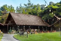 Green Forest Resort & Wedding Hotel dekat Paku Haji 50 (PH50)
