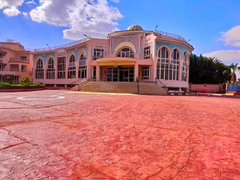 파이윰 호텔 암드 포시스  호텔