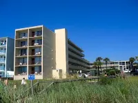 Oceanfront Viking Motel
