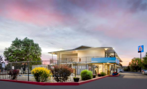 Motel 6 Gallup, NM