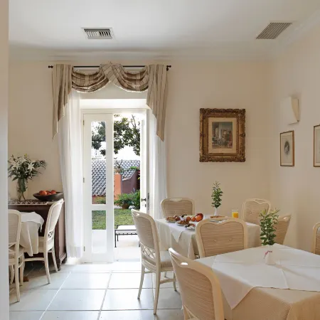 Siora Vittoria Boutique Hotel Отели рядом с достопримечательностью «Муниципальная галерея»