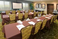 Holiday Inn Express & Suites Logan