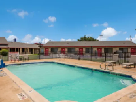 Americas Best Value Inn Lockhart TX Hotels in Lockhart