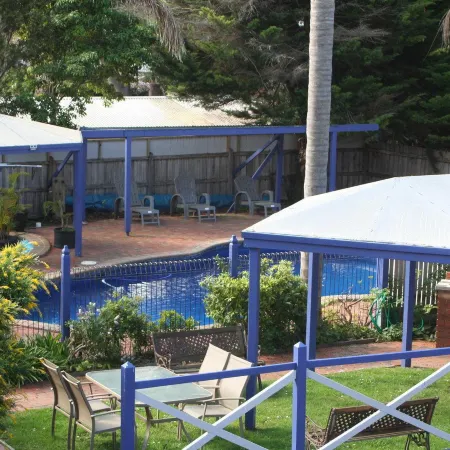 Coachman Motel