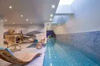 هوتل باريستر آند سبا - 5-نجوم
