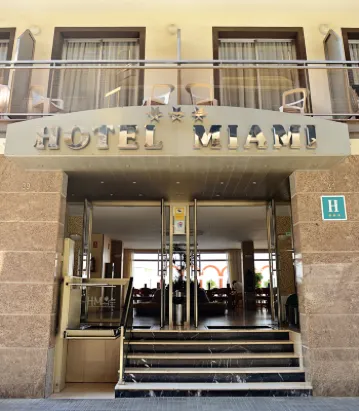 Hotel Miami Calella - El de Siempre, Como Nunca