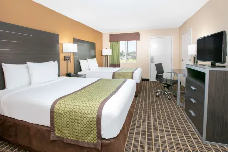 Days Inn by Wyndham Hamilton Отели в г. Гамильтон