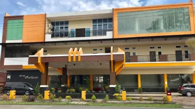 Hotel Callista Hotel dekat Kebun Binatang Ribang Kemambang