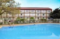 Best Western Plus Chicago Hillside Hotel a Westchester