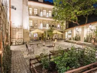 城堡旁MOOo公寓式飯店 聖維特主教座堂附近的飯店