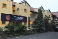Hotel Permata Bandara Hotels in Jurumudi