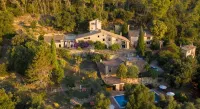 Masia Can Pou Hotels in Banyoles