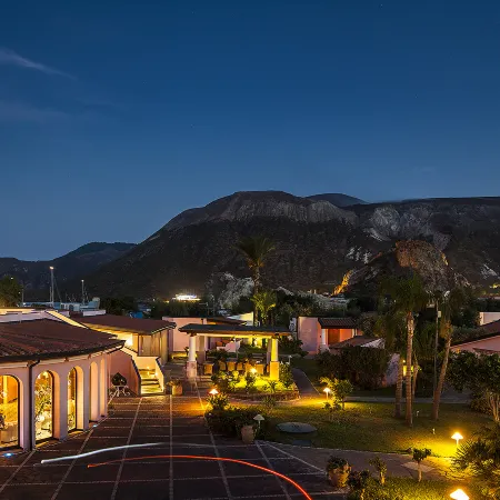 Hotel Eros