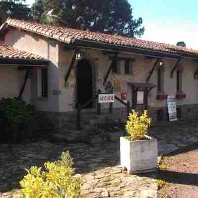 Logis Hotel la Chaumiere Hotel Exterior