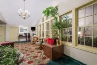 Knights Inn Hadley Hotel di Hatfield