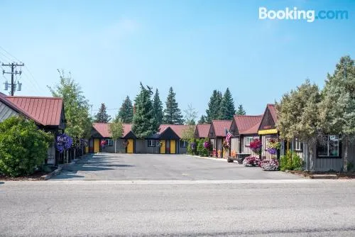 賈內特山峯旅館