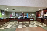 Hampton Inn & Suites Valparaiso - breakfast