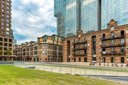 Room Mate Bruno, Rotterdam Отели рядом с достопримечательностью «Центр современного искусства Witte de With»