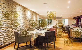 Movich Casa del Alferez