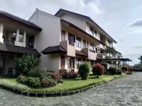 Grha Kasih Hotels in Cisarua