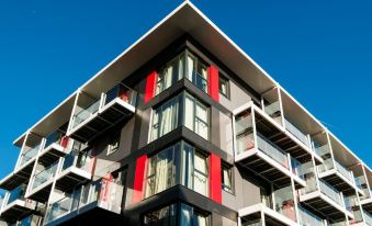 Twyne House Apartments