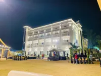 HB Klyde Premier Hotels in Bhensia