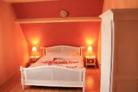Le Haut Mesnil-3 Hotels in Mesnil-Follemprise