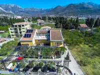 Hotel Pharos Hotel a 