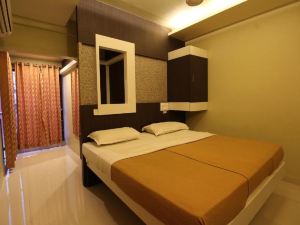 Hotel Sham Suman, Kolhapur- Opposite to Mahalaxmi Temple