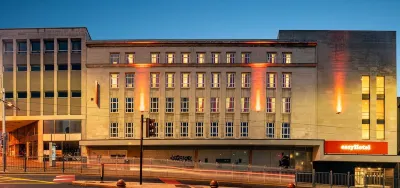 EasyHotel Sheffield Hotel berhampiran Sheffield University Halifax Hall