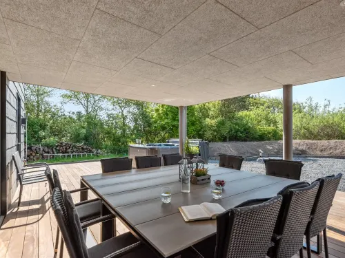 "Hiorulf" - 1.4km from the Sea