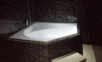 Taj Hotel - Housity