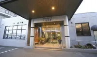 Business Hotel Shirasagi