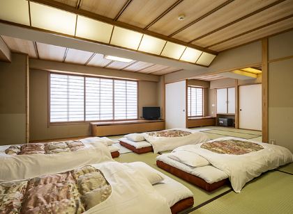 onsen hotel Omoto